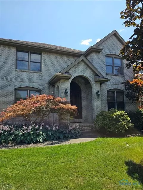 297 Cedar Ridge Ct, Perrysburg, OH 43551