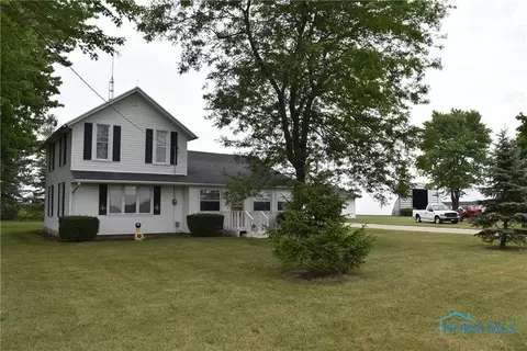 1114 County Road K, Swanton, OH 43558