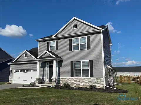 129 Bentley Dr, Perrysburg, OH 43551