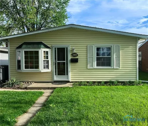 1008 Wardell St, Toledo, OH 43605