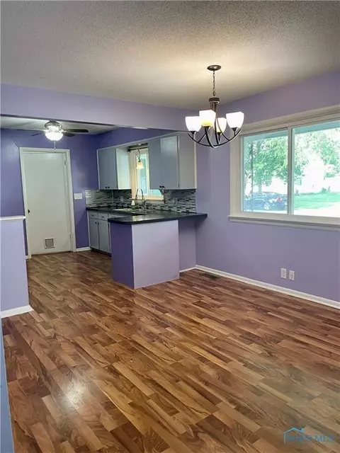 704 E Main St, Ottawa, OH 45875 photo 4