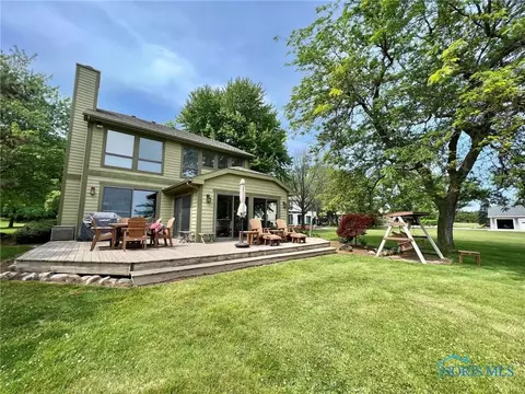 11130 E Bayshore Rd, Lakeside Marblehead, OH 43440 photo 2