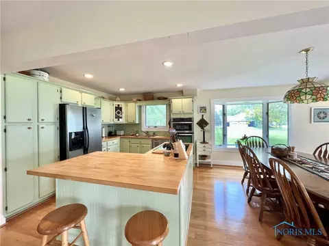 11130 E Bayshore Rd, Lakeside Marblehead, OH 43440 photo 22
