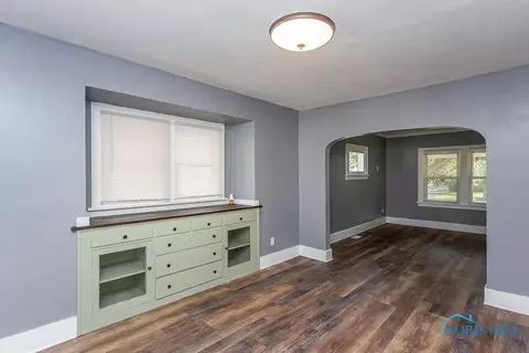 1811 Alvin St, Toledo, OH 43607 photo 8