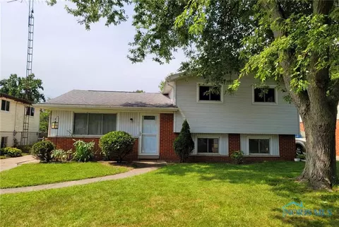 318 S Harefoote St, Holland, OH 43528
