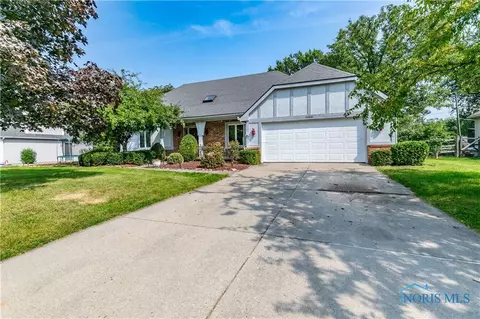 13616 Otusso Dr, Perrysburg, OH 43551