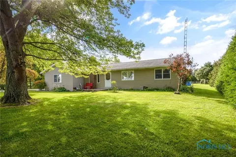 1657 State Route 412, Fremont, OH 43420