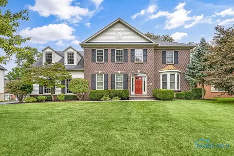 10 Stableside, Ottawa Hills, OH 43615