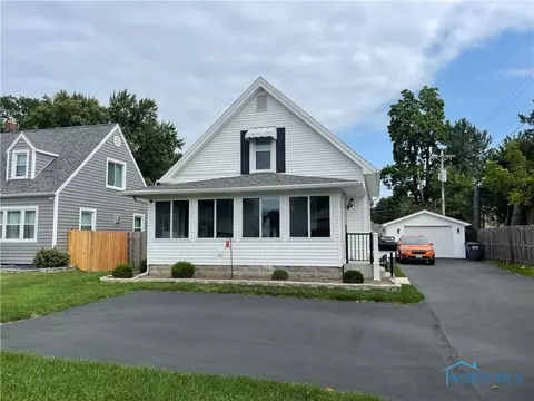 5322 W Bancroft St, Toledo, OH 43615