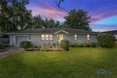 2130 S Mud Creek Rd, Oak Harbor, OH 43449