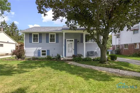 1322 N Michigan Ave, Maumee, OH 43537