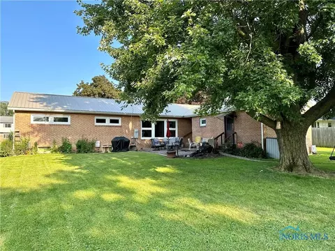 490 N 3rd St, Upper Sandusky, OH 43351 photo 25
