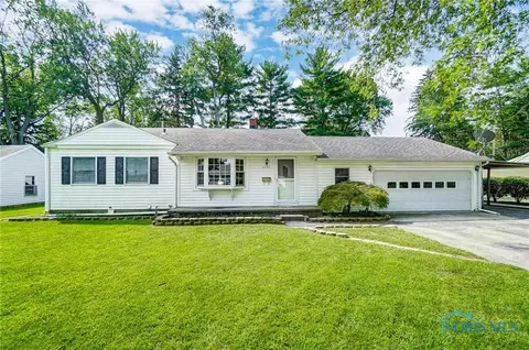 6549 Country Pl, Sylvania, OH 43560