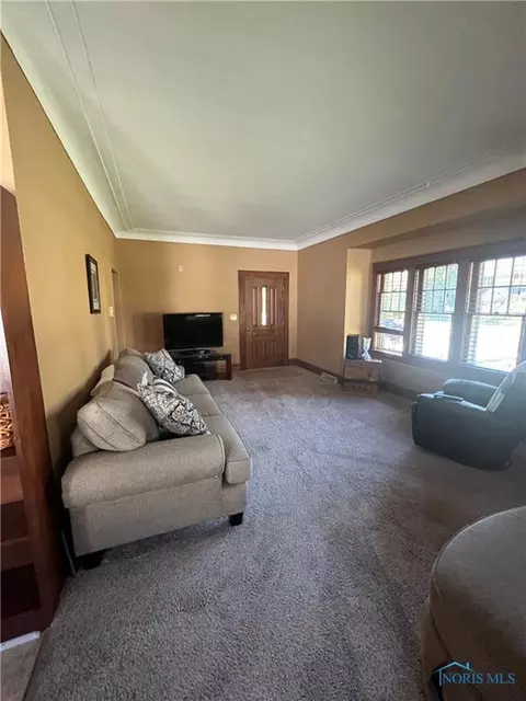 1663 Gilbert Rd, Toledo, OH 43614 photo 19