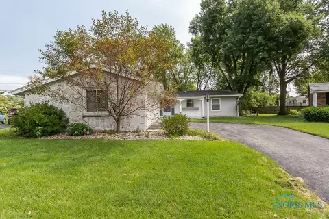 7311 Guild Ct, Sylvania, OH 43560
