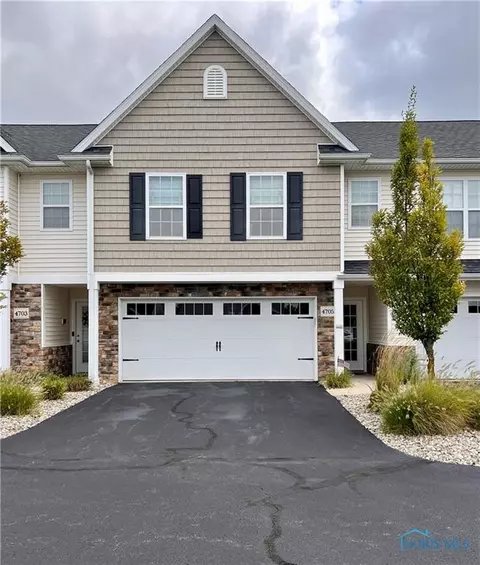 4705 Lakeside Dr, Maumee, OH 43537