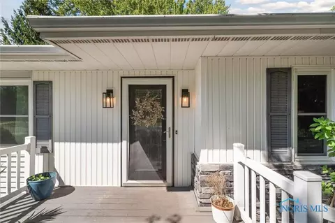 1110 S Beech, Bryan, OH 43506 photo 2