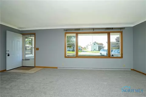 296 E Main St, Mccomb, OH 45858 photo 10
