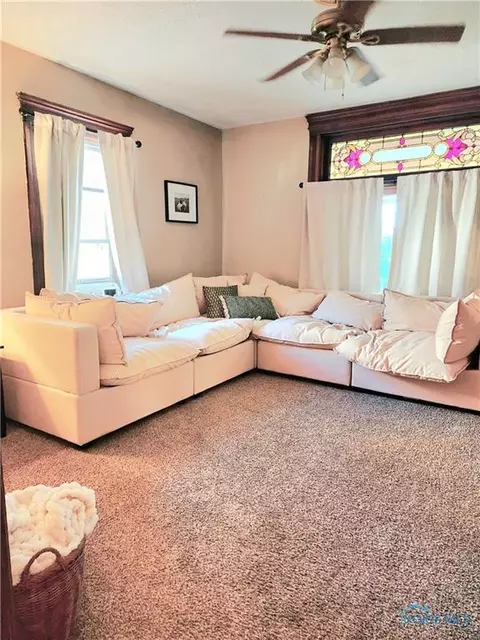 235 Beech St, Wauseon, OH 43567 photo 8