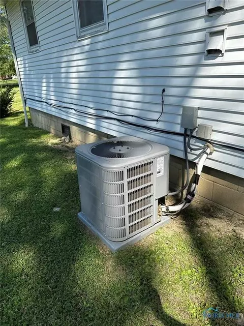 384 Glad St, Marion, OH 43302 photo 12