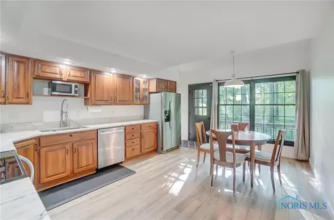 705 Sutton Pl Pl, Findlay, OH 45840 photo 11
