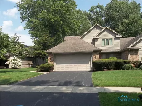 6753 Carrie Pine Ln #6753, Toledo, OH 43617