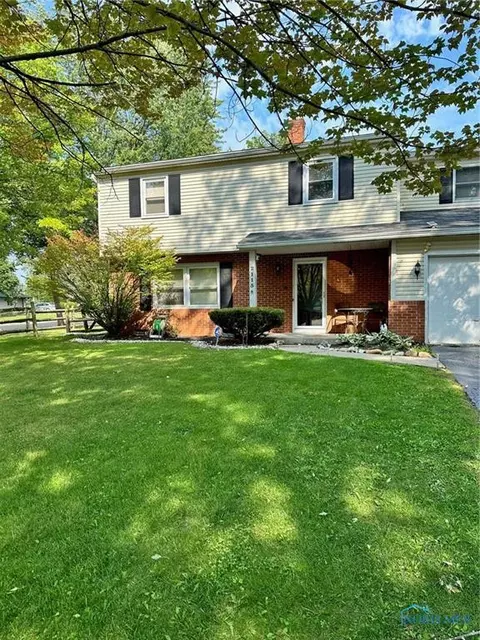2115 Eastedge Dr, Toledo, OH 43614