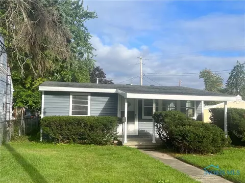 4504 S Detroit Ave, Toledo, OH 43614