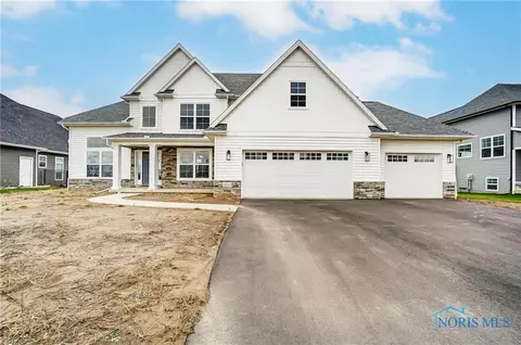 1023 Brampton Park Rd, Perrysburg, OH 43551