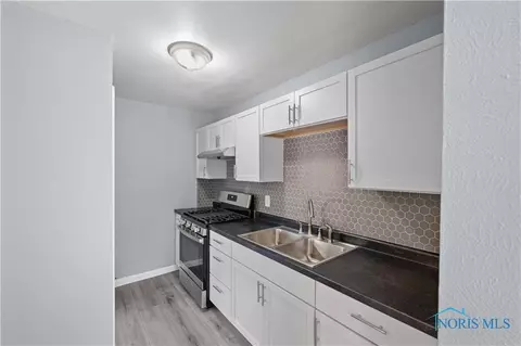 248 Waggoner Blvd, Toledo, OH 43612