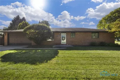 5101 Burlingame Dr, Toledo, OH 43615