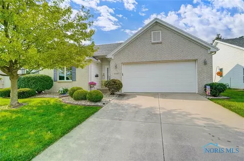 4335 S Watercrest Dr, Toledo, OH 43614