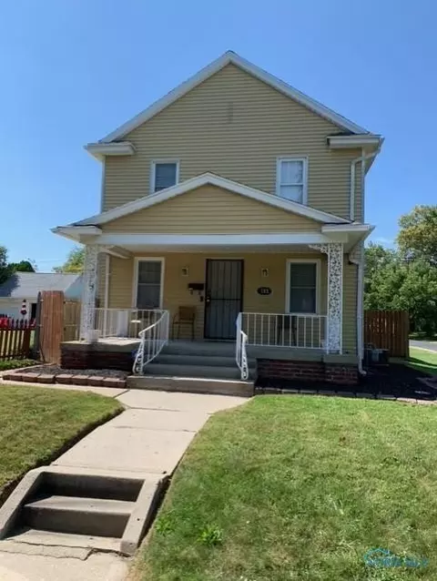 702 Durango Dr, Toledo, OH 43609