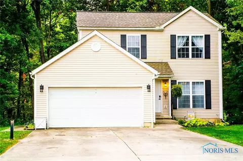 1160 Edgewood Dr, Upper Sandusky, OH 43351