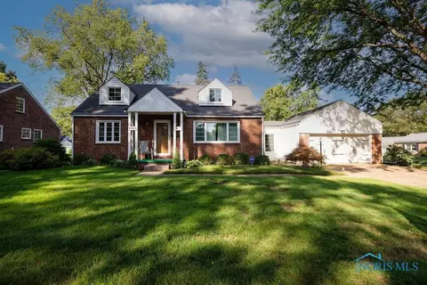 4325 Grantley Rd, Toledo, OH 43613