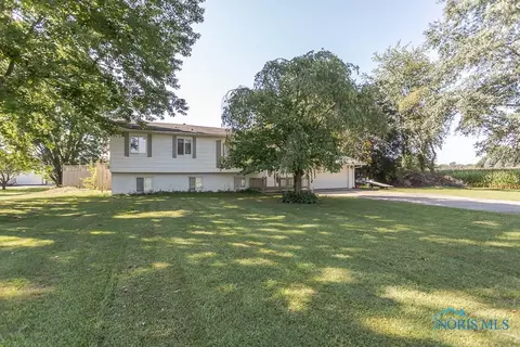 2859 County Road V, Liberty Center, OH 43532