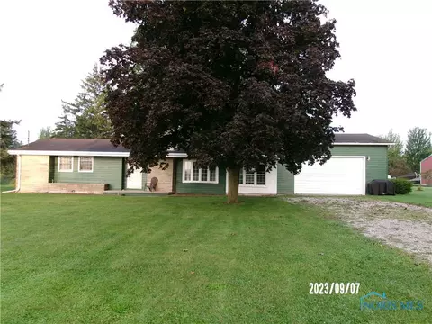 1140 S State Route 19 State Hwy, Oak Harbor, OH 43449