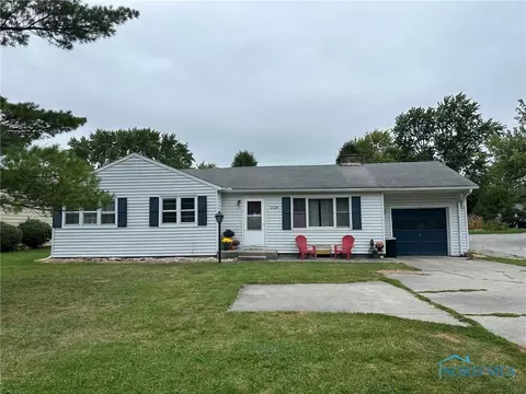 1528 S Clinton St, Defiance, OH 43512