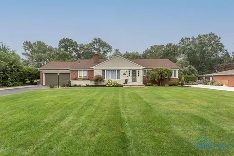 3326 Westchester Rd, Toledo, OH 43615