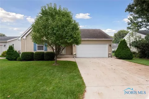 221 Ritter Ave, Northwood, OH 43619