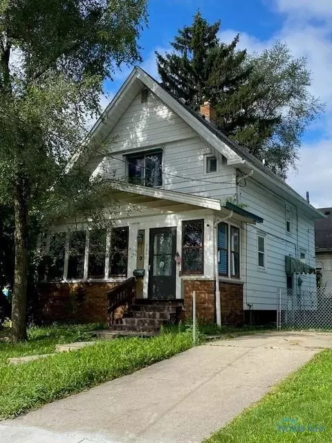 3801 Martha Ave, Toledo, OH 43612