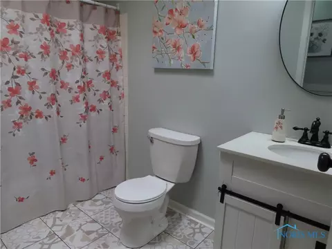 1125 E Wilson St, Bryan, OH 43506 photo 25