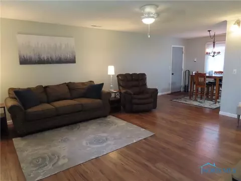 1125 E Wilson St, Bryan, OH 43506 photo 8