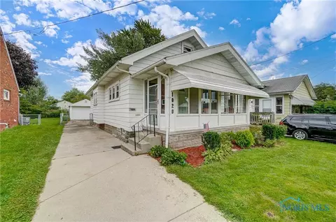 1029 Atlantic Ave, Toledo, OH 43609