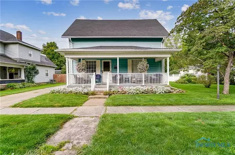 214 Clark St, Swanton, OH 43558