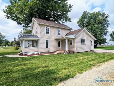 316 E Main St, Wayne, OH 43466 photo 3