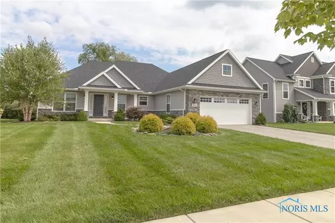 7804 N Woodbridge Rd, Monclova, OH 43542