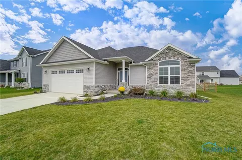 2658 Cross Ridge Way, Perrysburg, OH 43551