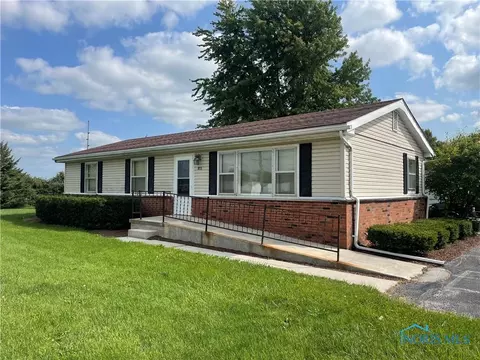 801 Sandusky St, Fostoria, OH 44830