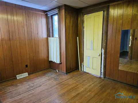 324 E Dudley St, Maumee, OH 43537 photo 40